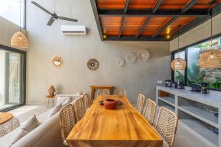 New! Villa Odeon - 5BR Villa in Pererenan - 7