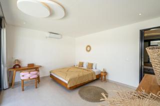 New! Villa Odeon - 5BR Villa in Pererenan - 6