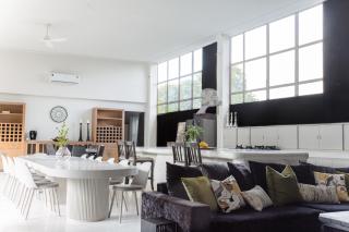 Rocka Villas Maenam - 6