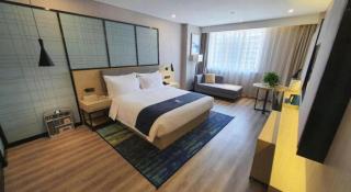 Echarm Hotel Yingshang High-speed Railway Station Wuzhou Wanhui Plaza - 7
