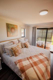 The Olive Leaf Retreat - Latrobe - 8