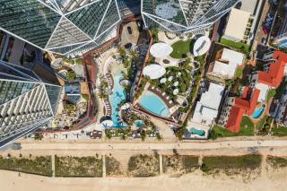 Amazing View w Pool Spa & Parking In Jewel Residences - 5
