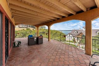 Hacienda Vista Lago at Canyon Lake - 8