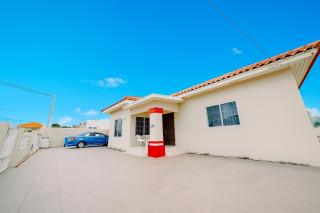 Cozy 1BR Studio w Pool Near Palm Beach - 9
