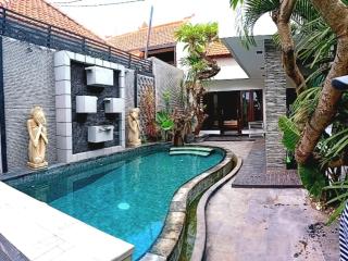 Villa Diraya 2 Bedroom Villa in Kerobokan - 9