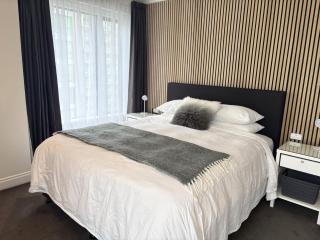 A City Stay Holiday, 21 Floors Above Queen - 8