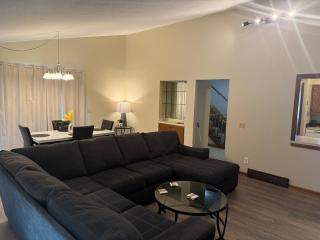 Great Price, Great Location - 0