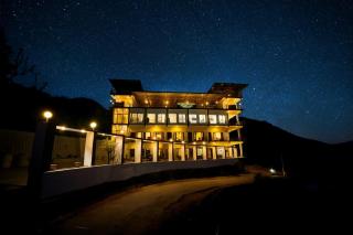 The kempty Fall Resort, Mussoorie - Lavish & Luxury Stay - 4