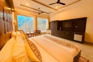 The kempty Fall Resort, Mussoorie - Lavish & Luxury Stay - 5