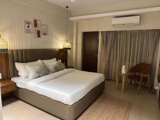 Boudhi House Minimalist Retreat with Ganges View - 5