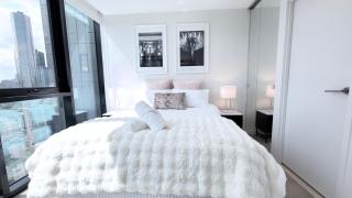 Luxury apartment & free parking - 5