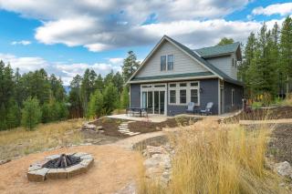 Silver Lining Circle home - 7