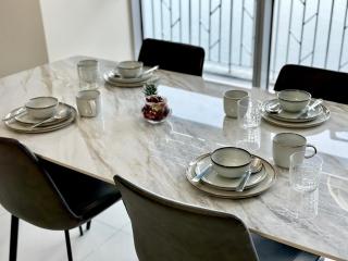 Modern Manila bay Seaveiw 3 BR Spacious Beside Okada Manila Airport - 1