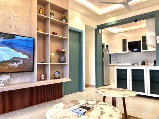 Aesthetic 2BHK Apartment with River View, Pool & Modern Amenities - 5 Minutes to Candolim Beach - 2