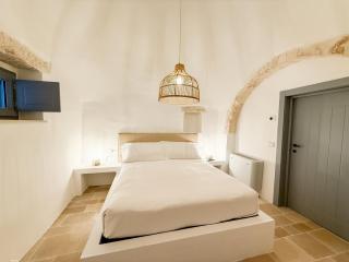 Borgo Cucumo by MONHOLIDAY - 6