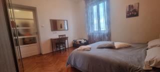 Charlie House - 7