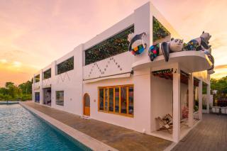 Madeline Paradise Resort - 9