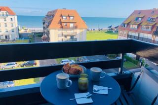 Charming apartment with sea view - 0