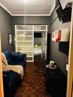 Deluxury Guesthouse - 7