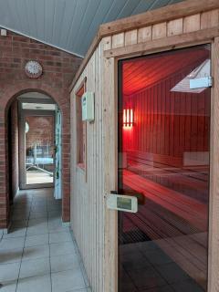 Aberfall Private Luxury Villa Indoor Pool Hot Tub Gym Cinema - 5