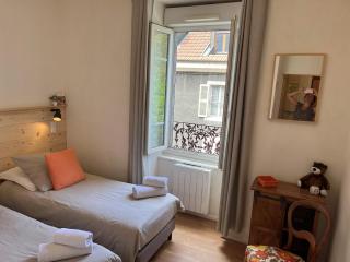 Appartement 2 chambres, 1 minute du centre et de la gare - 3