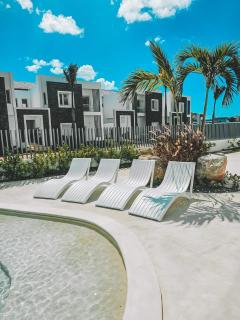 IBE 402 Penthouse with Pool Garden Breeze Dominicus - 2