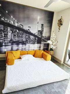 Central Frisco Vibes 1 BR Apart With POOL & GYM - 6