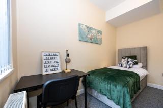 Accommodation in Newcastle Under Lyme - 1