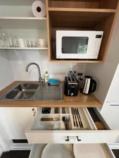 Sunny Matua, Private Suite, Quiet Stay, 5star Bed - 2