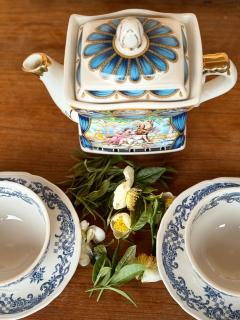 Sisters zhgenti plantacia - 9