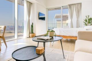 Sunny Bliss at Yas Island - Private Beach Access - 5