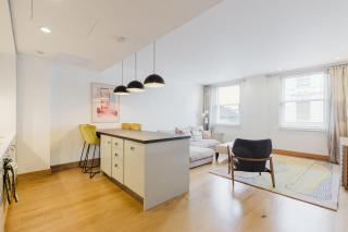 GuestReady - Chic and Comfortable London Retreat - 1