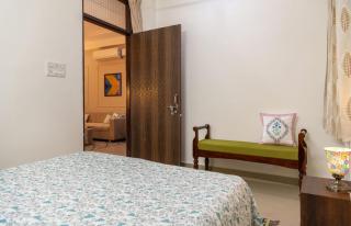 Rosa Stays- Lux 3BHK Home with Modern Comforts - 2