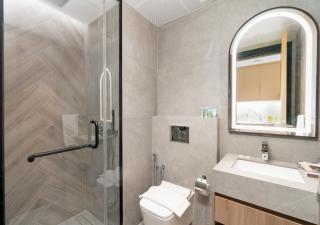 Burj View - Premium brand-new Studio - Stunning pool view balcony - Near Dubai Miracle Garden - 2
