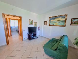 Felci 19, apartment 6 beds in Marina di Bibbona just 300 mt from the sea - 6