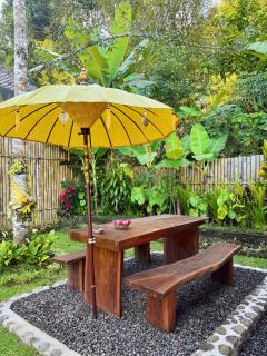 Little Munduk, full private villa - 6