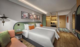 ARTOTEL Living World Kota Wisata - 5