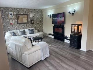 Family Escape, Blackpool Attractions Nearby coast - 2