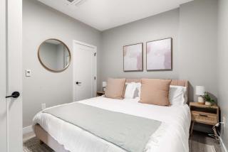 Spacious 2BR CozySuites OTR Downtown #16 - 4