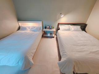 영스테이 Young Stay #Korea Foreign Language University 1 mins #Kyung Hee Universiy 10mins # HUFS STATION 10mins #HOEGI STATION16 mins #Kyung Hee Universiy Medical Center 20mins #DDP 33mins #Jongno 29mins #Hyehwa 47mins - 9