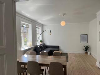 Sunny Apartment in Central Amager - 1