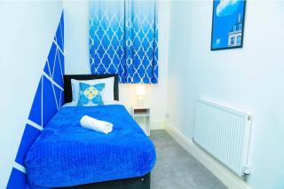 Contractor stays - Neville Crescent Sunderland - 8