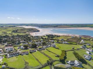 5 Bed in Trebetherick oc-t33296 - 2