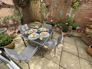 2 Bed in Lymington oc-h33523 - 1
