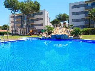 Apartment TRAMUNTANA - Salou Villa Complex - 0
