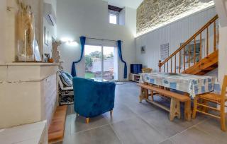 1 Bedroom Cozy Home In La-Gripperie-Saint-Sym - 4