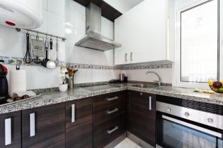 MalagaSuite Cozy 2 Bed Near Center - 2