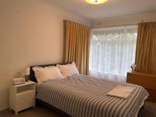 Hilltop Haven - 6
