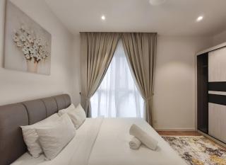 Luxury Suite at Quill Residences - 3