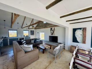 The Stables - 7